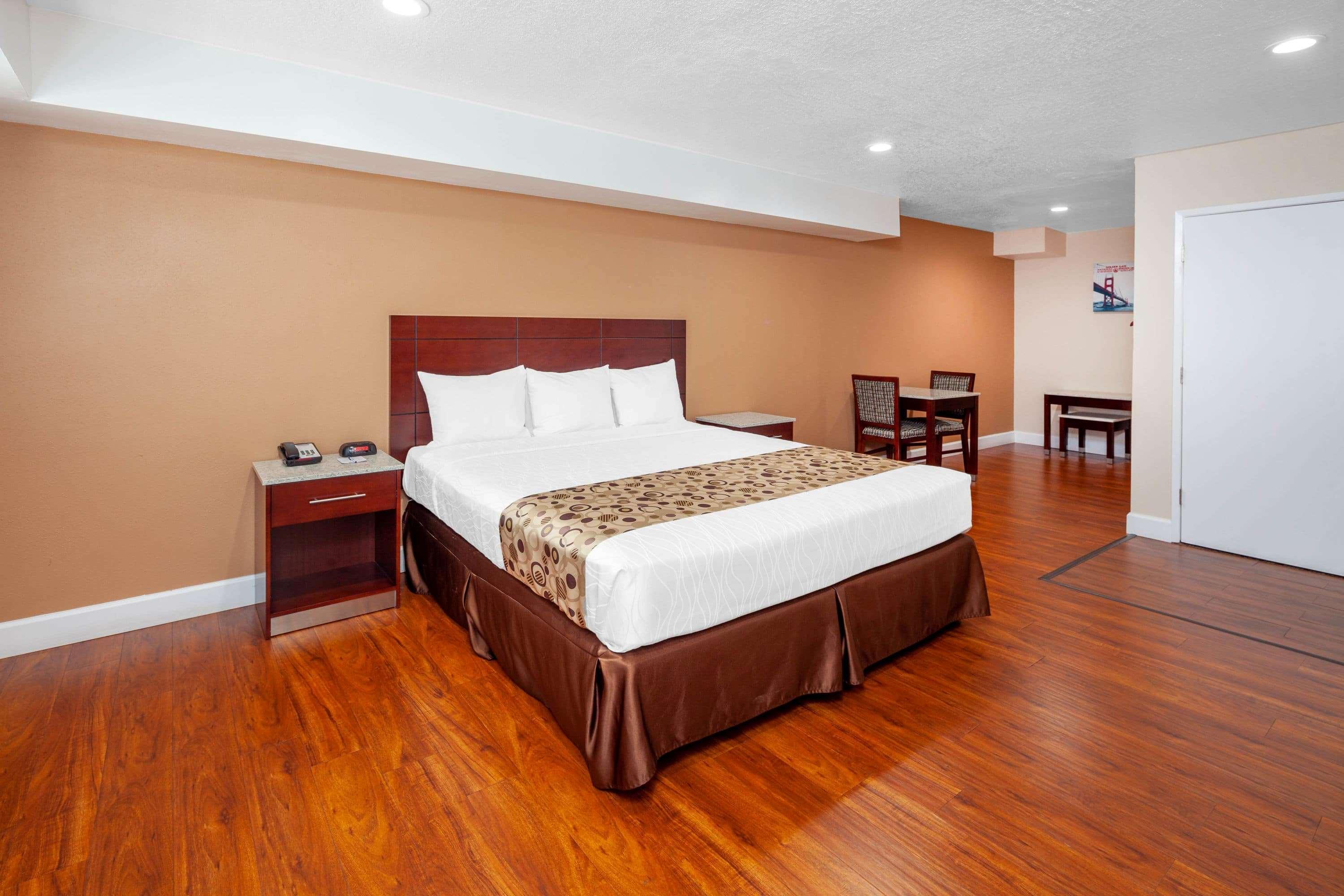 Travelodge By Wyndham Harbor City Лос-Анджелес Екстер'єр фото